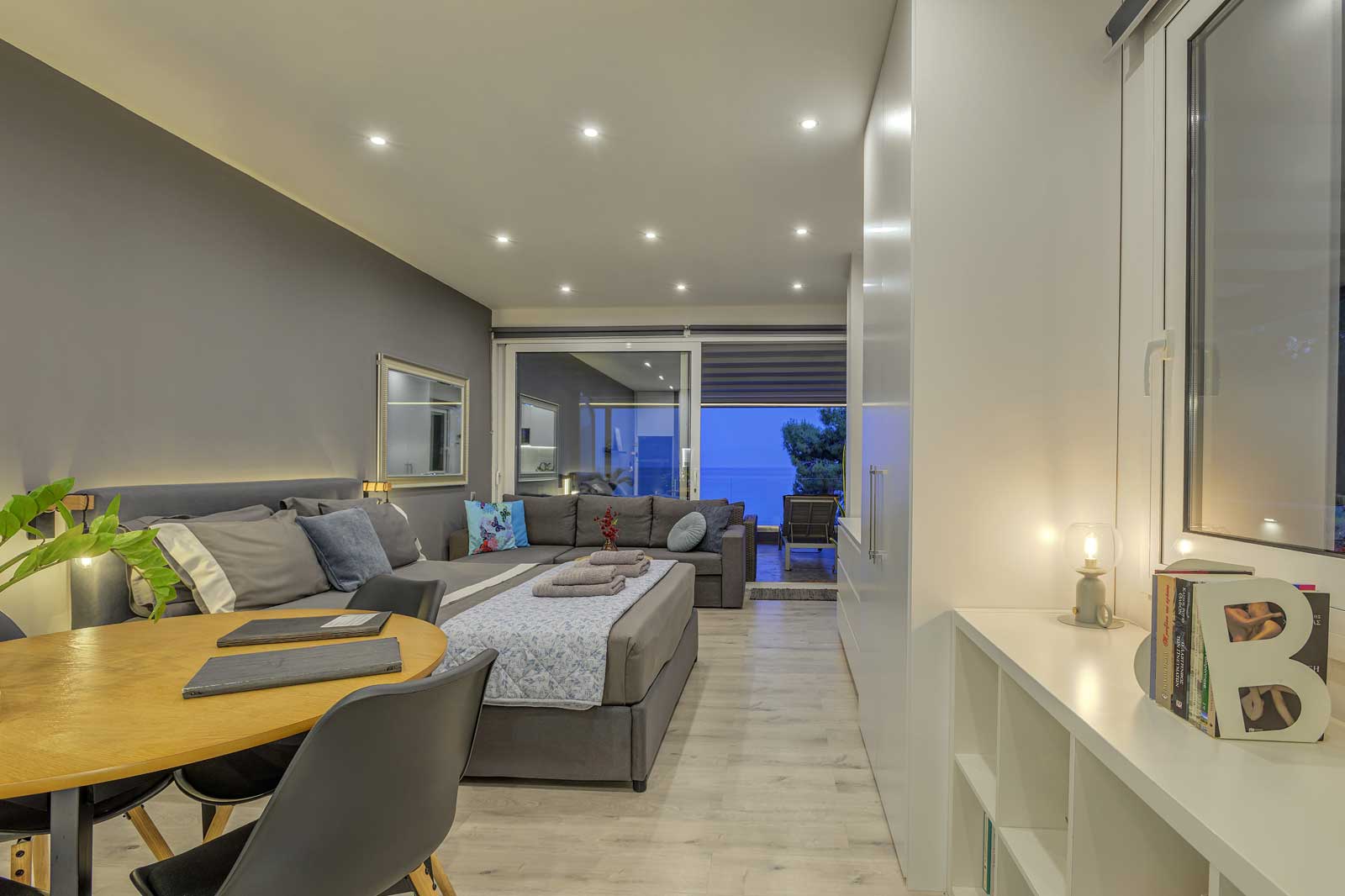 Kalafatis Seaside Apartments Beach Home 1